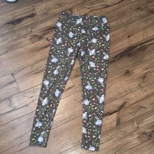 LuLaRoe Alice and Wonderland Leggings
